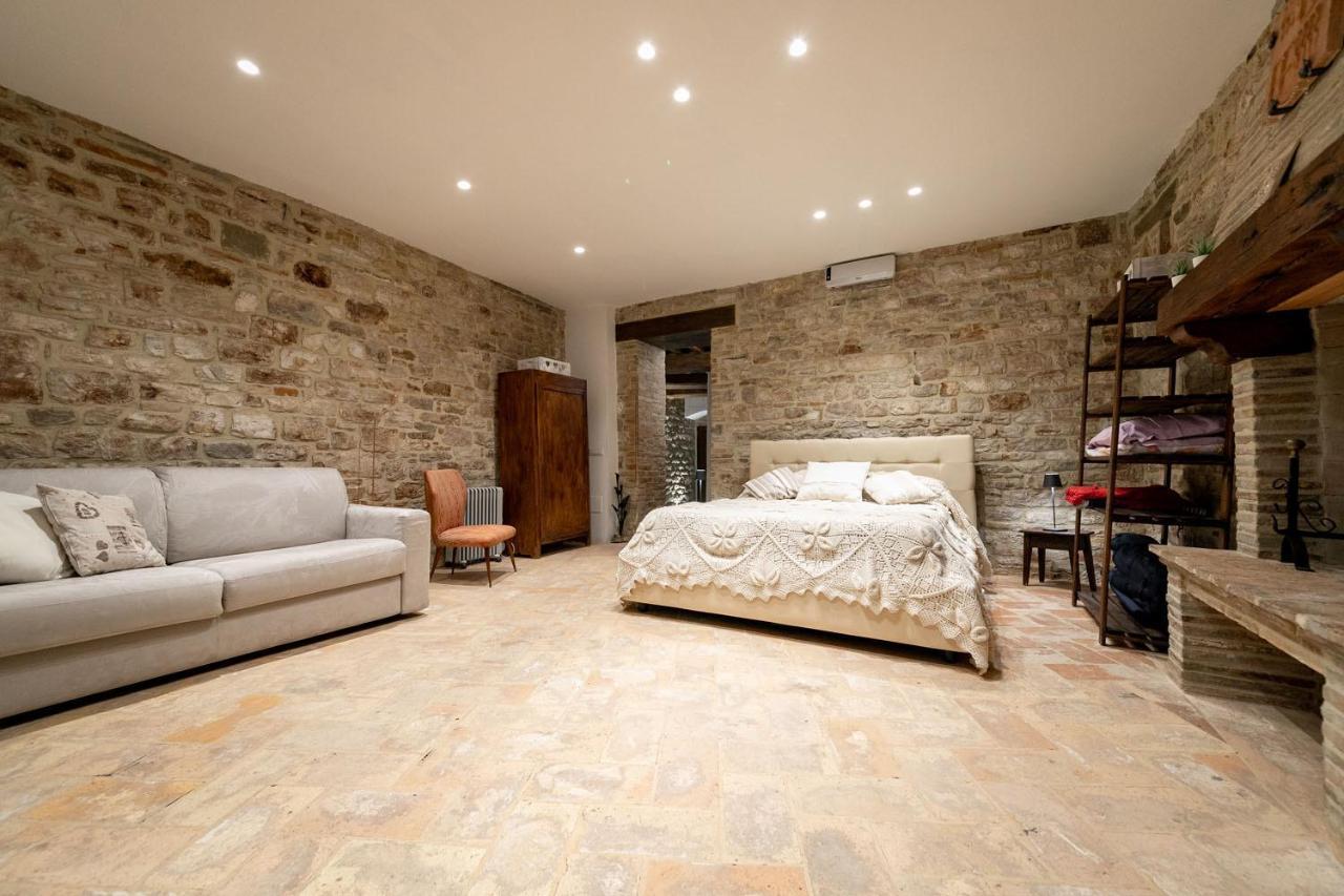 Ferienwohnung Mamihouse Gubbio Exterior foto