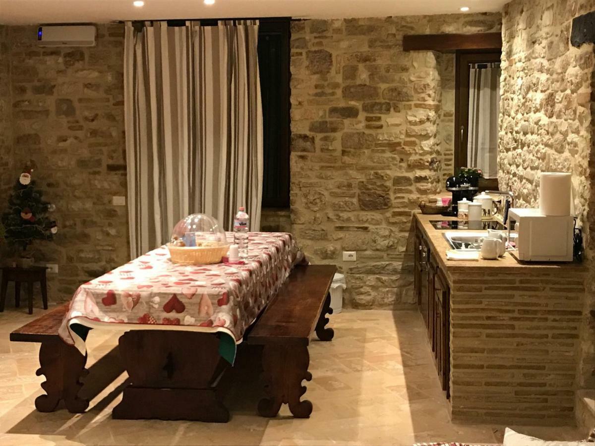 Ferienwohnung Mamihouse Gubbio Exterior foto